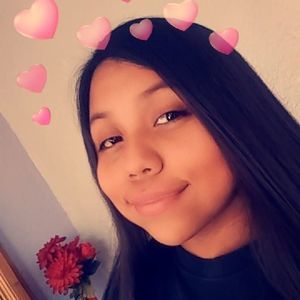 Meet your Posher, Leticia